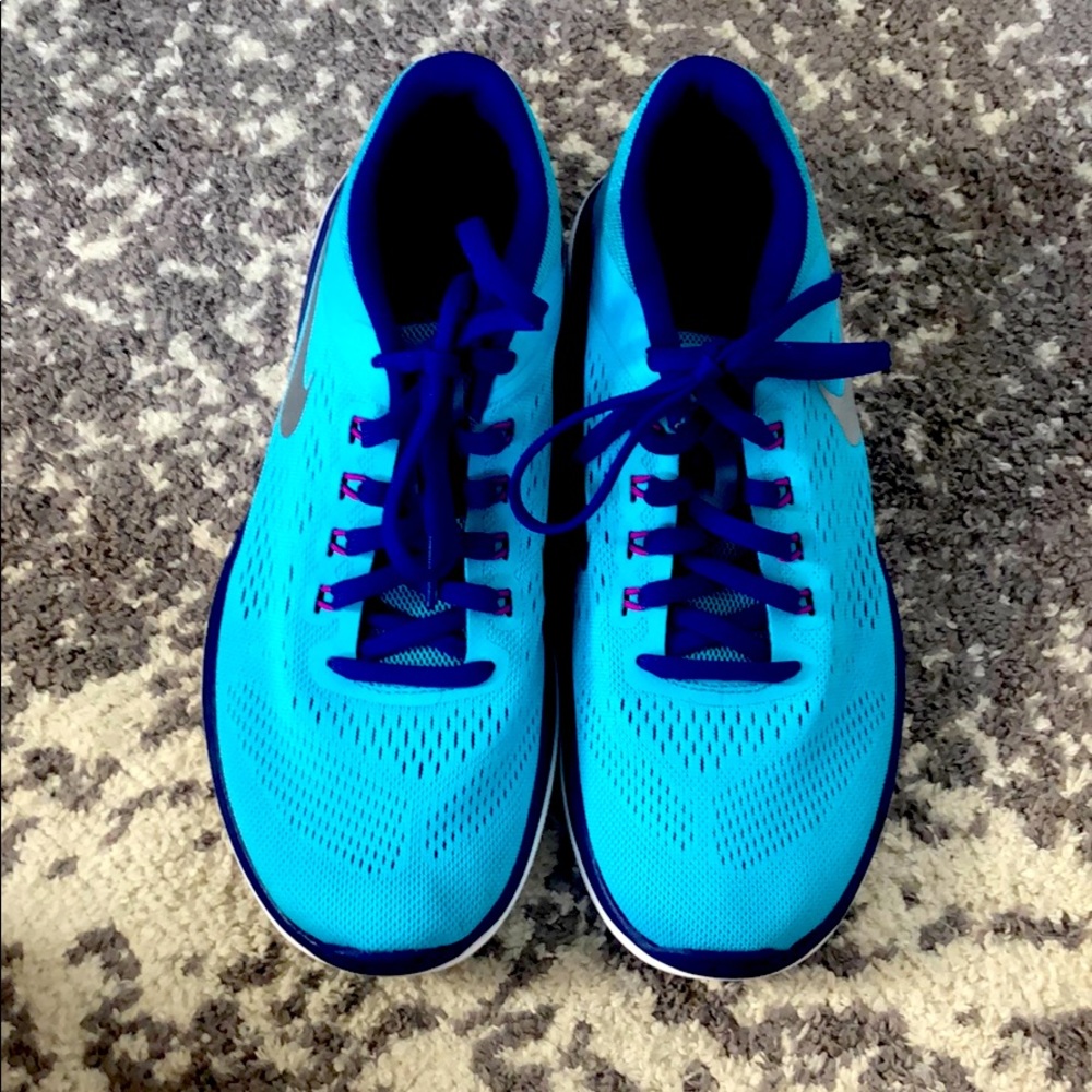 Nike Flex Run